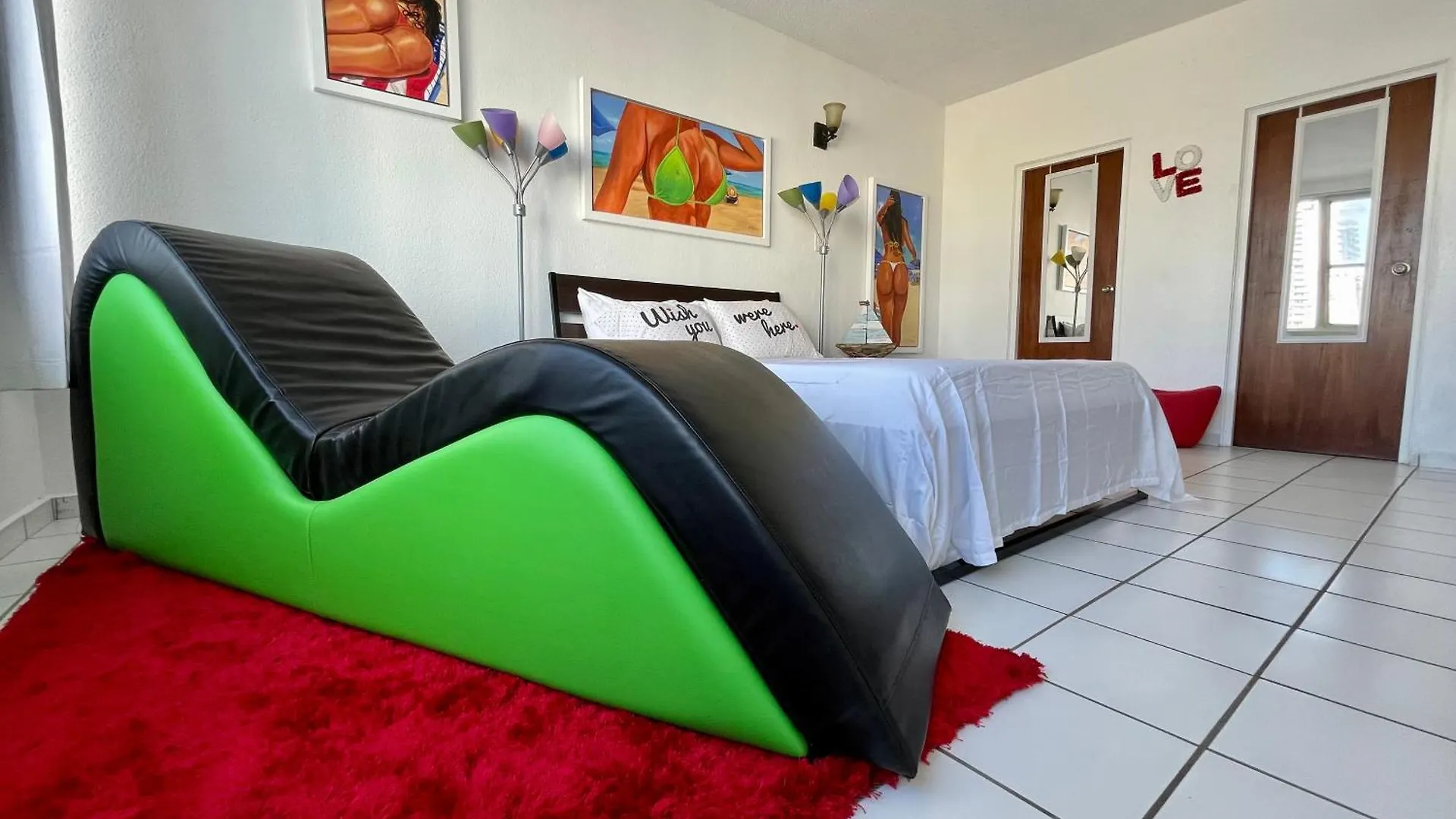 Condado Lux Oceanfront Tantra Ap location